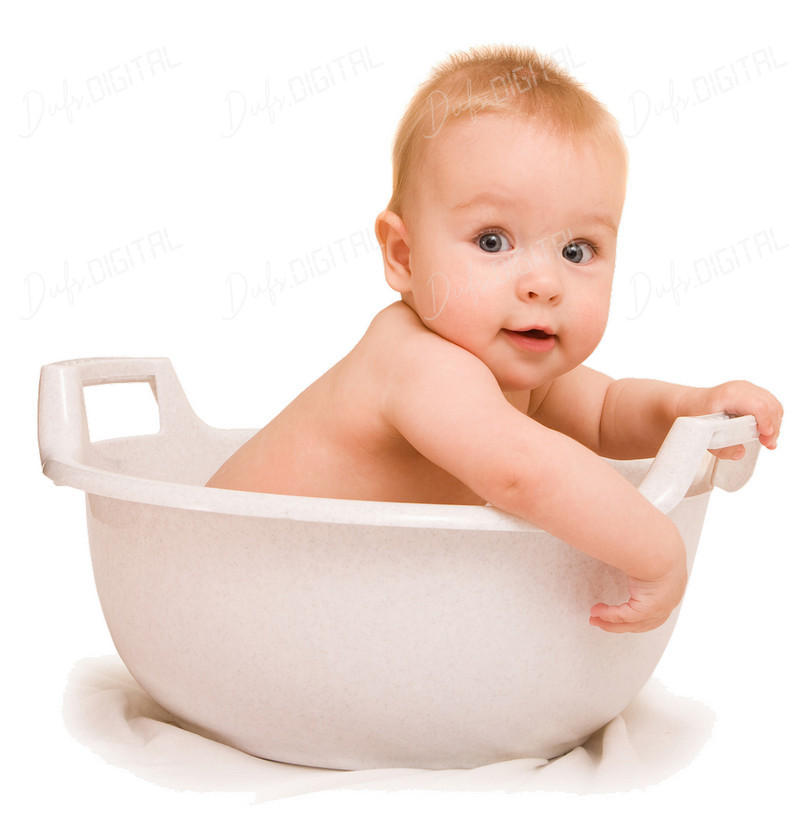 Happy Baby Bathing