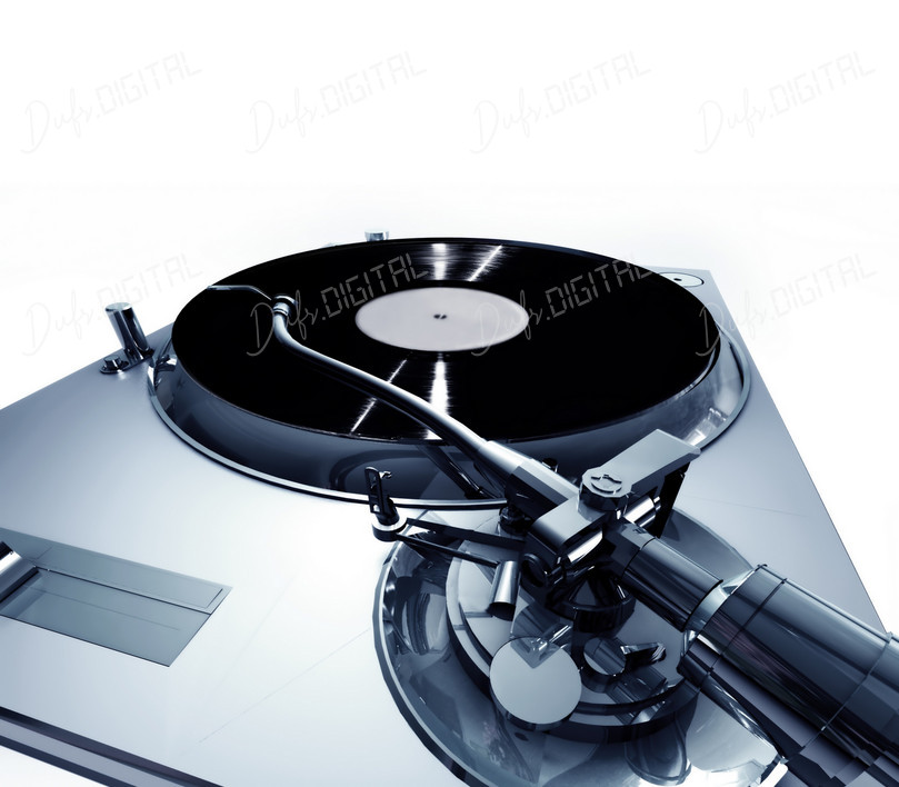 Modern Turntable Design