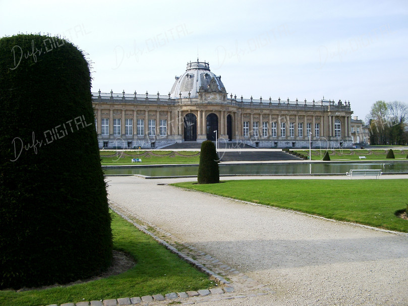 Elegant Park Architecture
