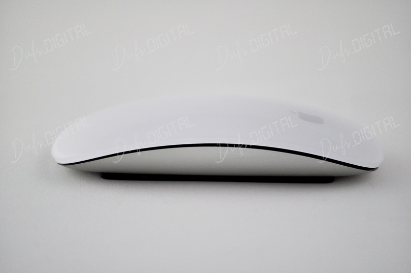 Sleek White Computer Mouse
