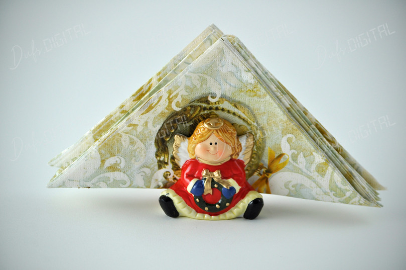 Holiday Table Decoration