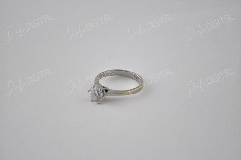 Elegant Diamond Ring