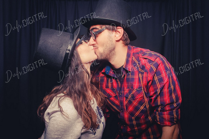 Couple Kissing Photo Booth