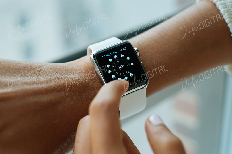 Smartwatch Weather Update