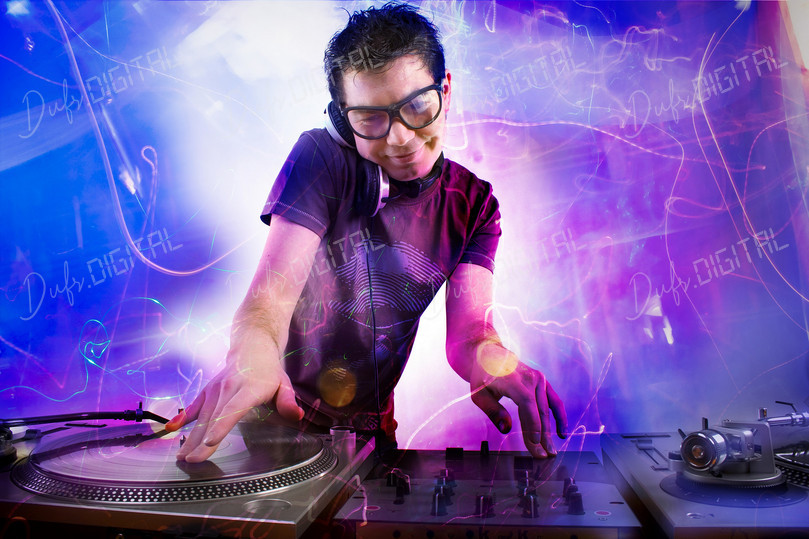 Dynamic DJ Performance