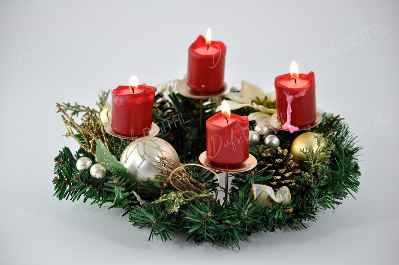 Christmas Candle Wreath