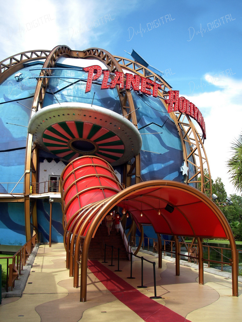 Planet Hollywood Entrance