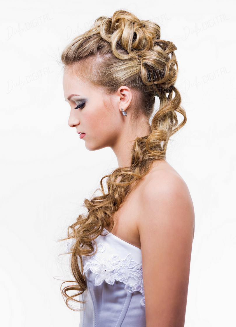Elegant Long Hairstyle